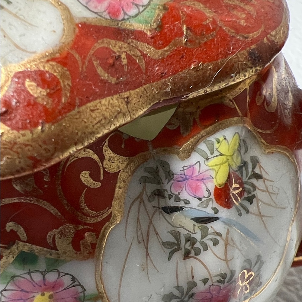 Vintage Porcelain Japanese Geisha Girls Hand-painted Lidded Sugar Bowl - Picture 8 of 11
